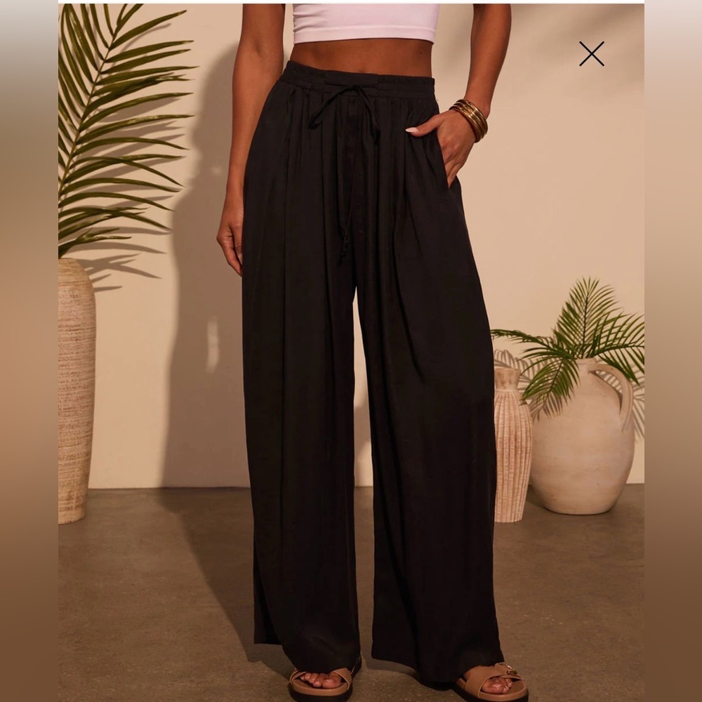 Vici- Marlah Pleated Drawstring Pants - Navy / L